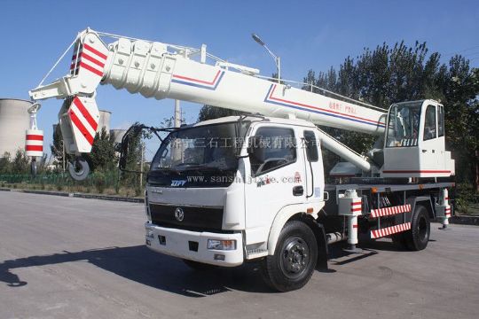 點(diǎn)擊查看詳細(xì)信息<br>標(biāo)題：12-16噸汽車吊 閱讀次數(shù)：4072
