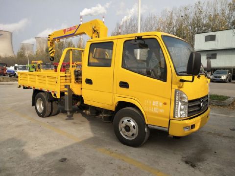 點擊查看詳細信息<br>標題：凱馬雙排隨車吊 閱讀次數：1905
