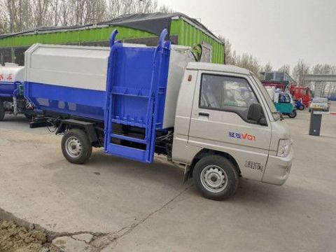 點擊查看詳細信息<br>標題：3.5方汽油版福田馭菱垃圾車 閱讀次數：3177